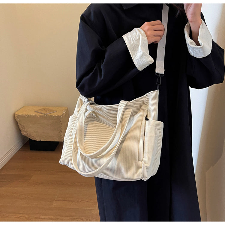 Ava™ | The stylish corduroy bag for every occasion
