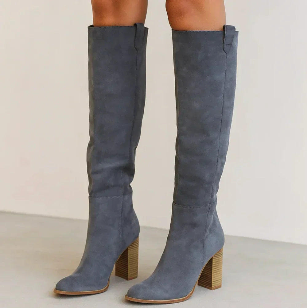 SUEVIA™ | SUEDE BLOCK HEEL BOOTS