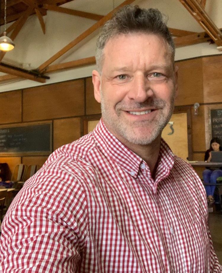 <strong>David L.</strong>